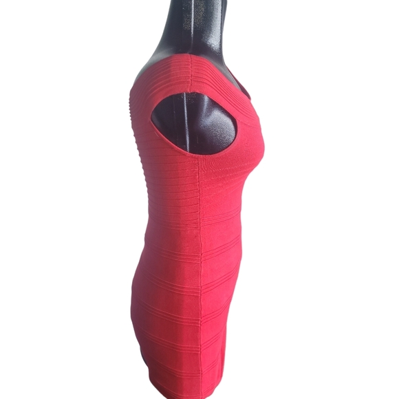 Forever 21 Red Off Shoulder Bodycon Dress S - Picture 3 of 6